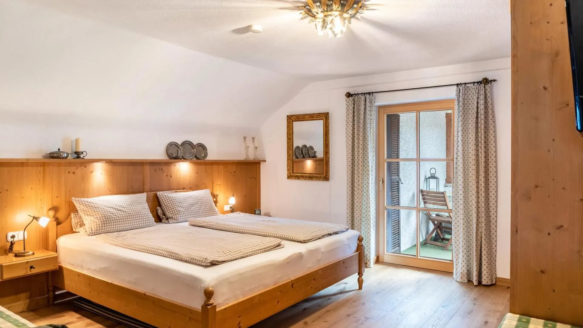 Ferienhaus Fruehholz - Waxenstein Grainau Germany