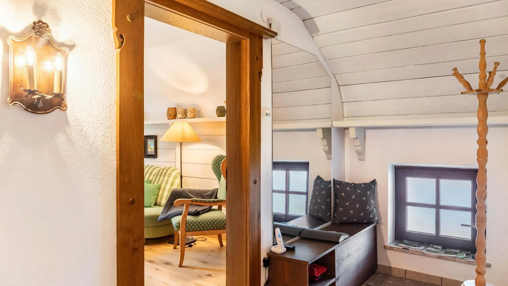 Ferienhaus Fruehholz - Waxenstein Grainau Apartment