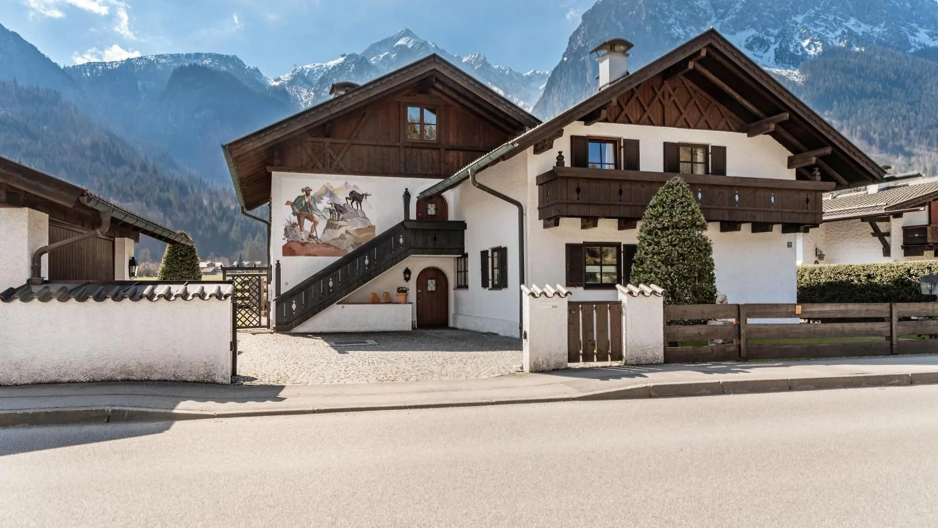 Ferienhaus Fruehholz - Waxenstein Grainau Germany